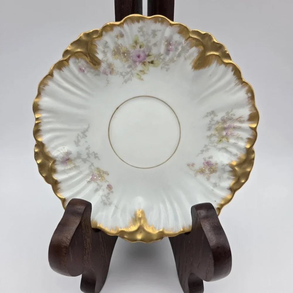 Set Of 4 Bawo & Dotter Elite Works Limoges France Floral/Gold Demitasse Saucers